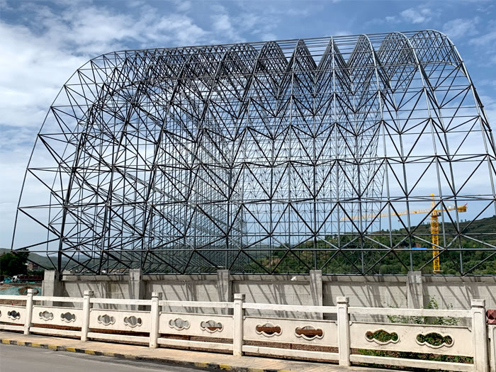 钦州山寨矿储煤棚网架